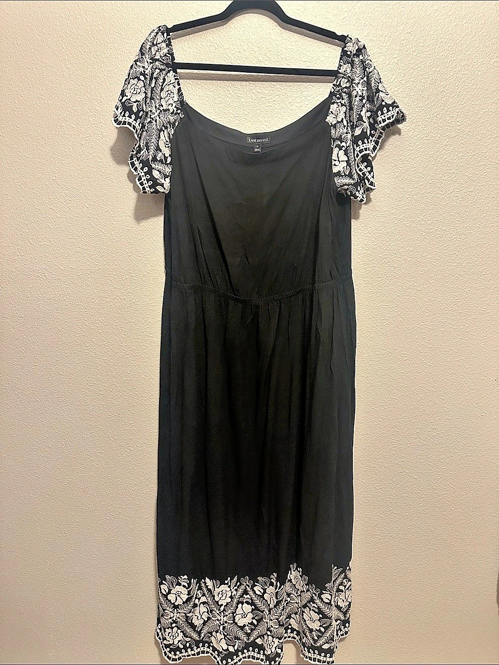 Lane Bryant Black White Embroidered Flutter Sleeve Midi Dress Size 24